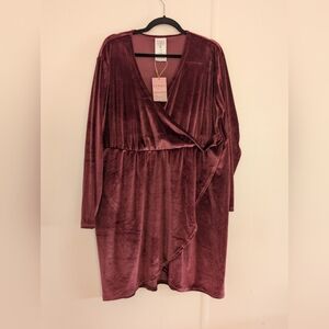 Serra Velvet Dress in Rich Burgundy/Dusty Rose